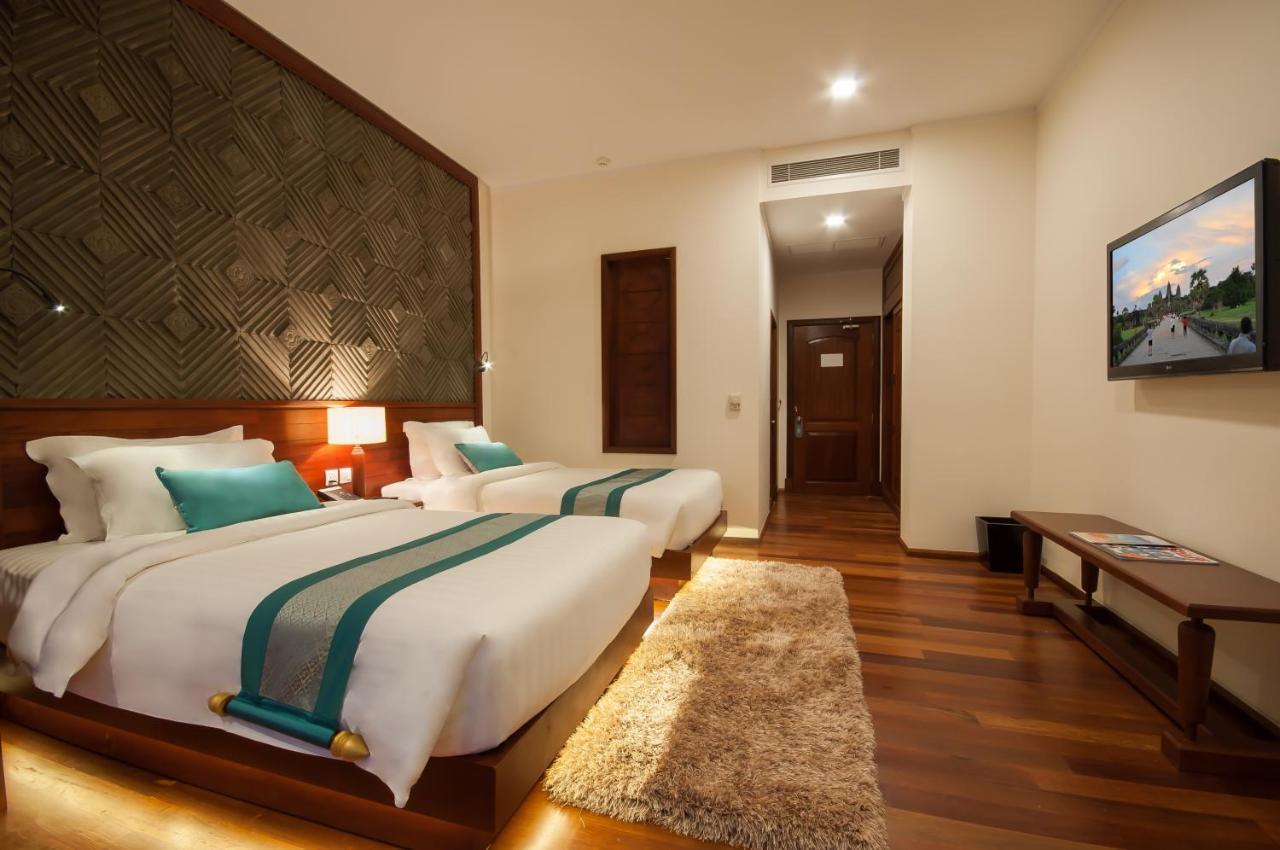The Privilege Floor By Lotus Blanc Siem Reap Exterior foto