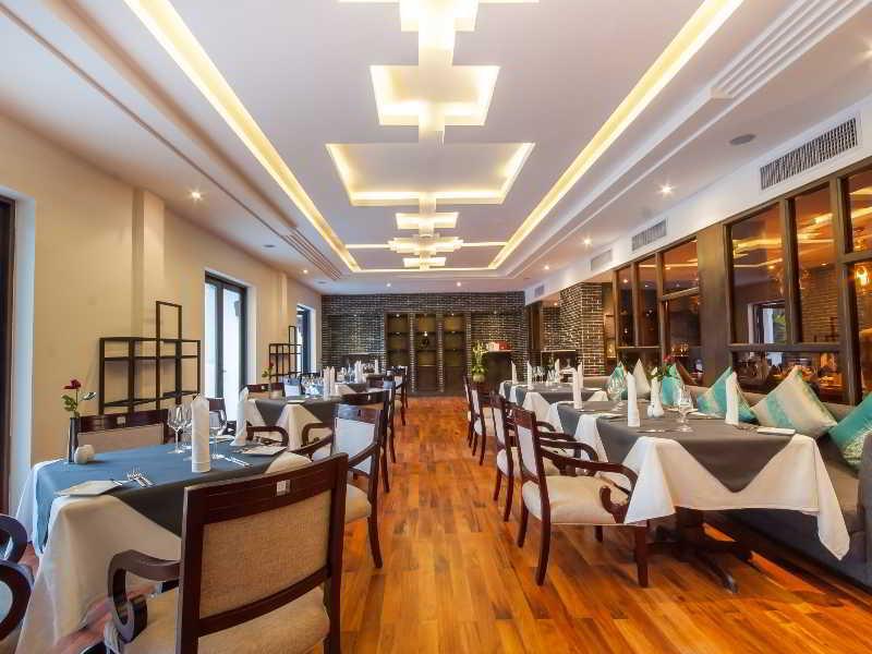The Privilege Floor By Lotus Blanc Siem Reap Exterior foto