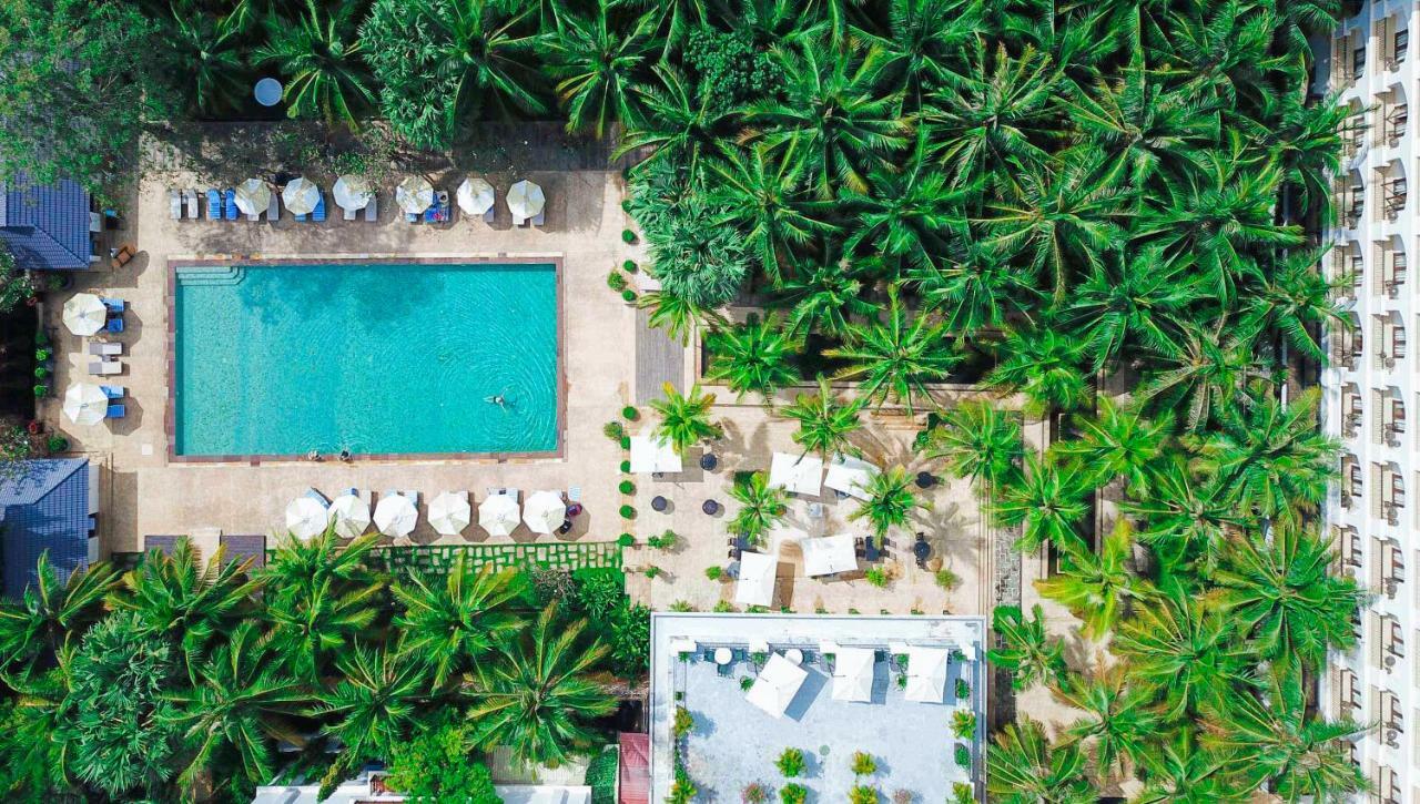 The Privilege Floor By Lotus Blanc Siem Reap Exterior foto